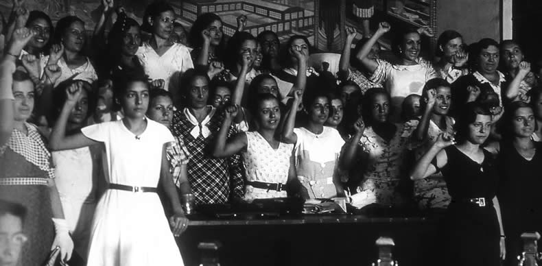 Primer Congreso de mujeres contra el fascismo (Archivo Santos Yubero).